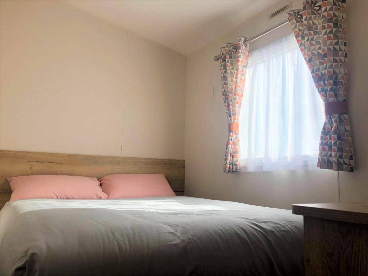 Cedar Deluxe Holiday Home Chapel Saint Leonards Εξωτερικό φωτογραφία